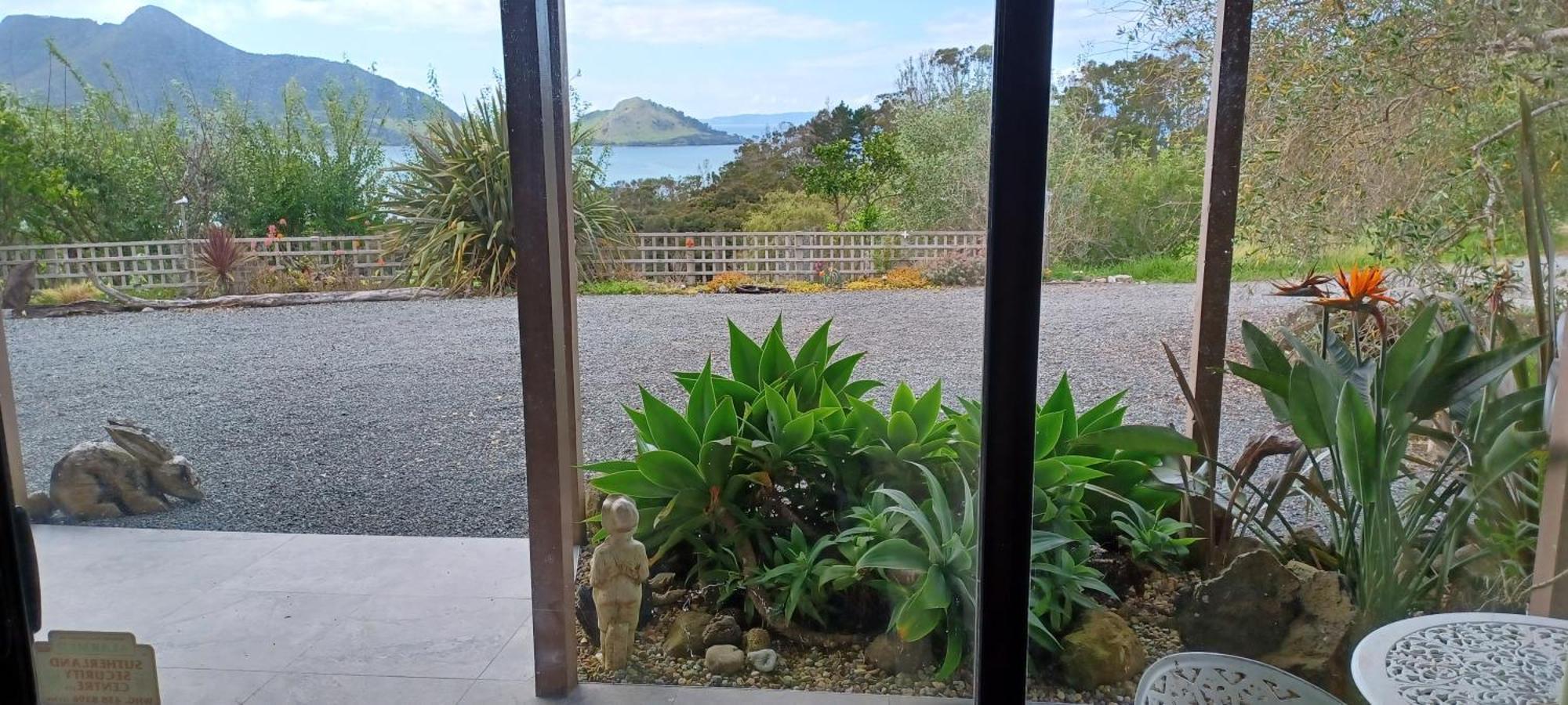 Mt Manaia View Holiday Studio Whangarei Heads Ngoại thất bức ảnh